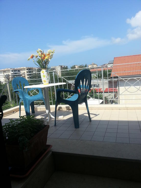 Hotel Mistef Falerna Ruang foto